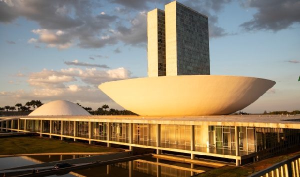  Em ofício aos parlamentares, Fenae e Fenag pedem votação do projeto que susta efeitos da CGPAR 23