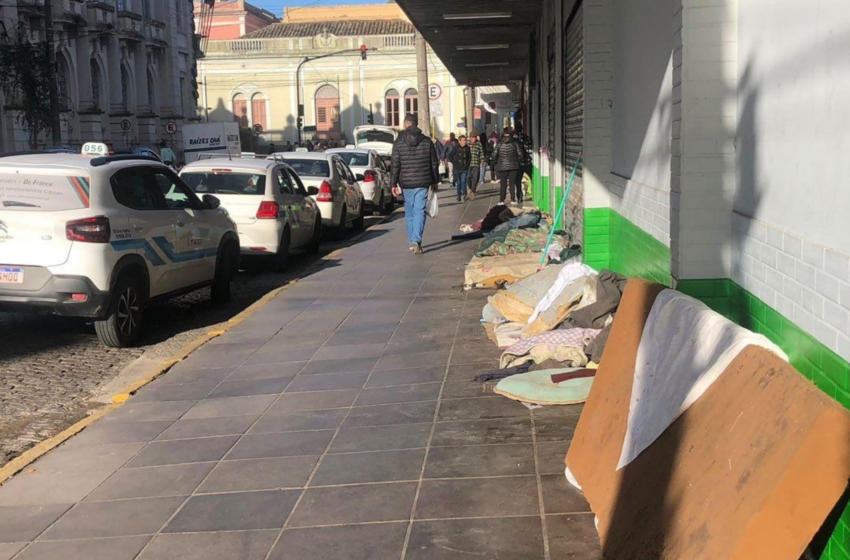  Número oficial da população em situação de rua em Pelotas é alvo de debate